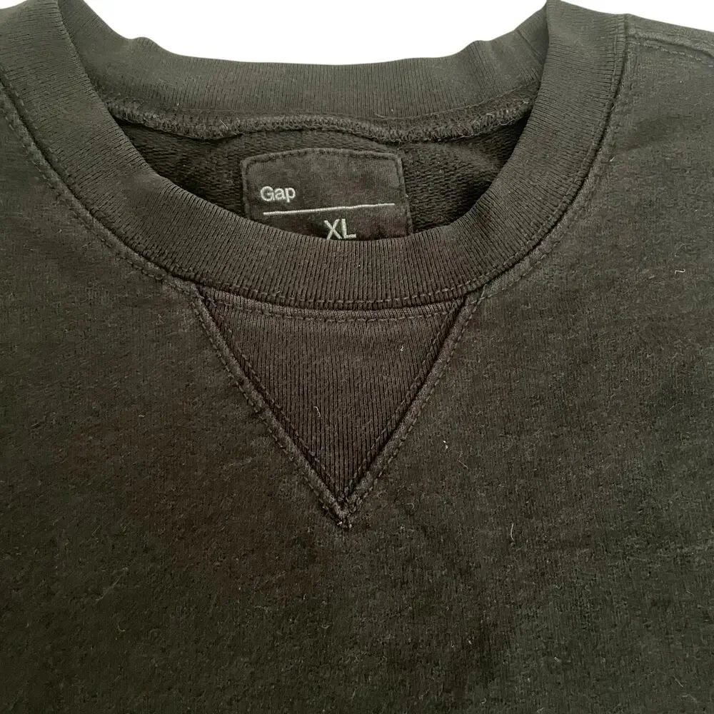 GAP Men’s Crewneck Sweatshirt with side zipper detail Size XL 100 cotton BLACK